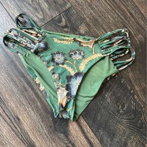 O'Neill Strappy bikini bottoms